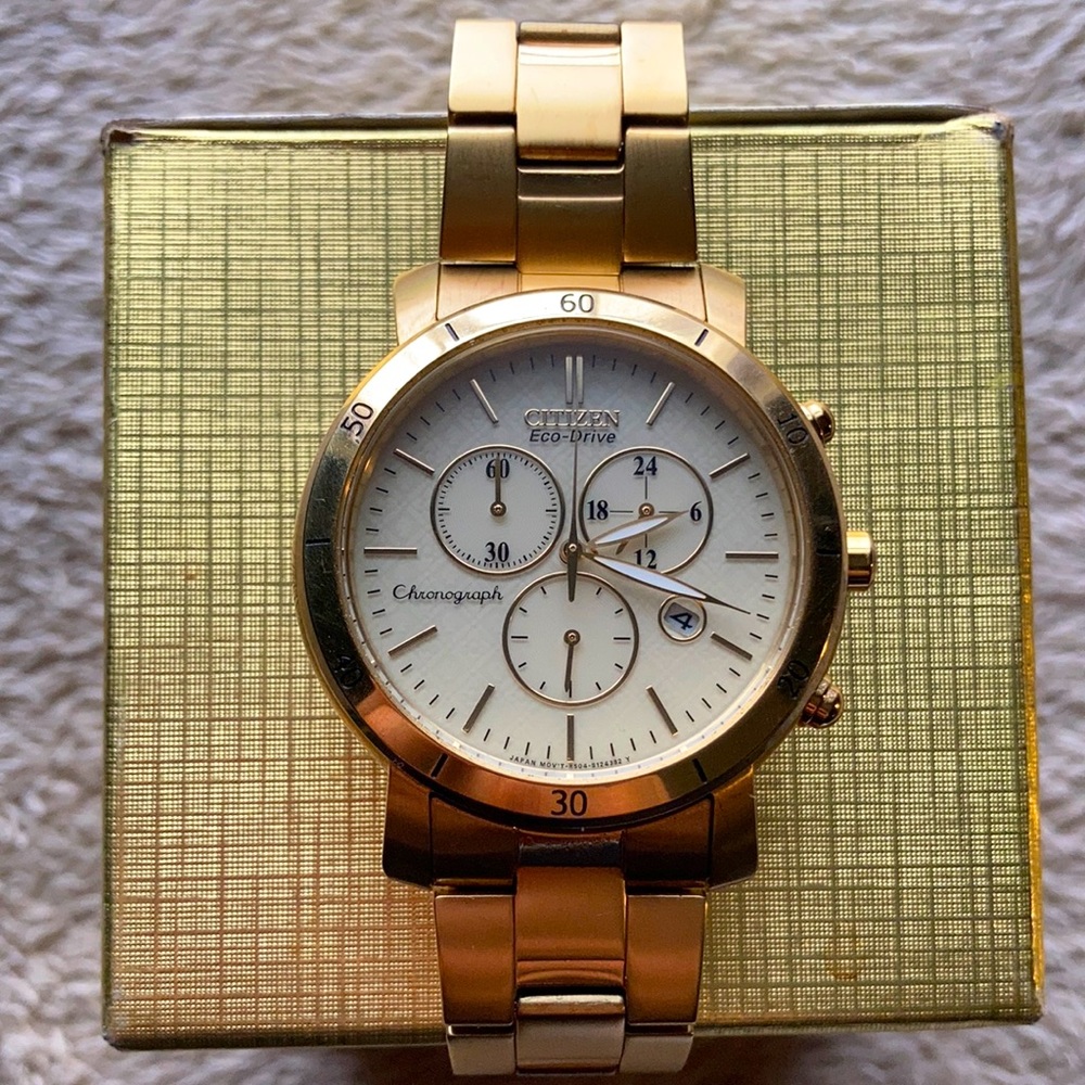 CITIZEN gold platted watch.